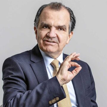 “Fue un paso de dignidad y carácter”: Óscar Iván Zuluaga