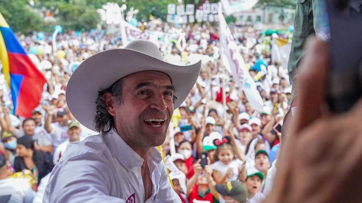 Abrumador respaldo a Fico en todo el país