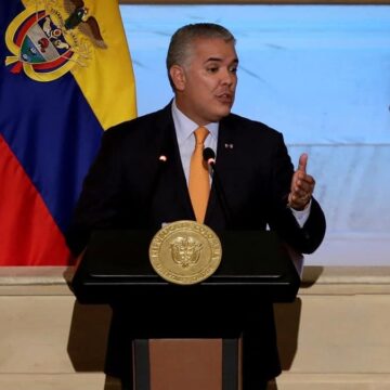 Duque el 20 de julio: despedida de un gran estadista