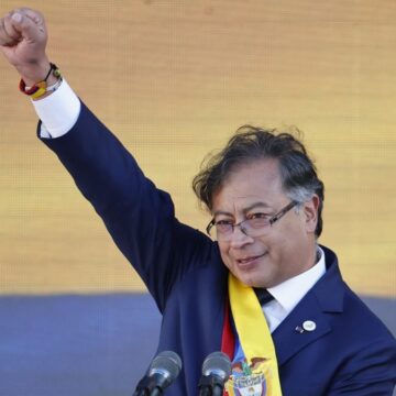 Lista semanal de estupideces y atropellos del petrismo