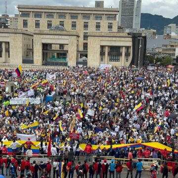 Petro perdió el pulso por la calle