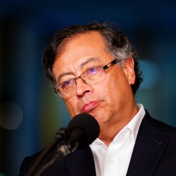 Salud, petróleo, Metro de Bogotá: las afugias de Petro